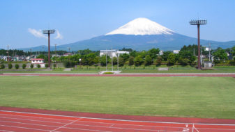 陸上競技場